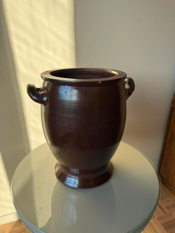Antieke aardewerken pot / steengoed kruik – bruin – met oren, Tuin en Terras, Bloempotten, Zo goed als nieuw, Aardewerk, Ophalen