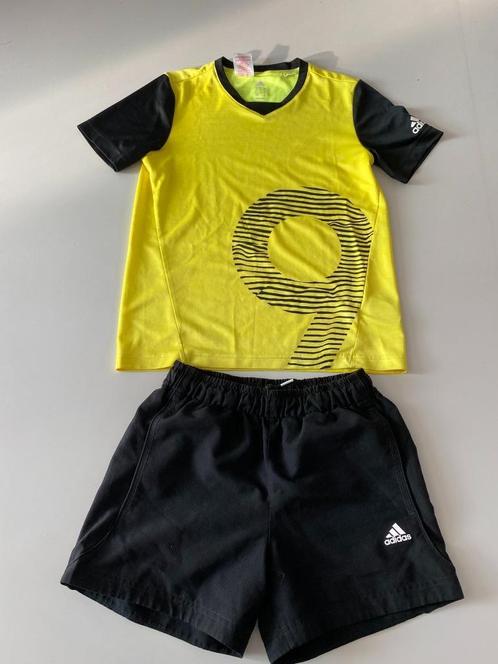 adidas 11/12 152, Kinderen en Baby's, Kinderkleding | Maat 152, Gebruikt, Jongen, Sport- of Zwemkleding, Ophalen of Verzenden