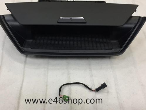 Dashbordkastje BMW  X1 E84 oe 51452993616 Nieuw Origineel BM, Auto-onderdelen, Interieur en Bekleding, BMW, Nieuw, Ophalen of Verzenden