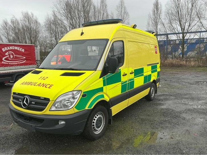 Ambulance Mercedes-Benz Sprinter 2012, Autos, Camionnettes & Utilitaires, Entreprise, Mercedes-Benz, Autres carburants, Euro 5