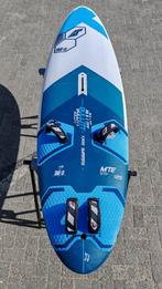 Tabou Bullit Windsurf boards, Ophalen, Gebruikt, Plank, Met vin(nen)