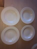 Set van 4 soepborden, Huis en Inrichting, Keuken | Tupperware, Ophalen of Verzenden, Zo goed als nieuw, Wit, Overige typen