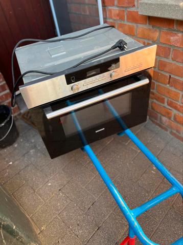 Siemens combi-oven beschikbaar voor biedingen