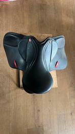 Knight rider ponyzadel 15”zwart, Dieren en Toebehoren, Ophalen, Zo goed als nieuw