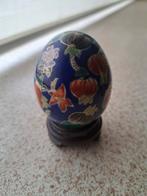 Cloisonne Ei met Roze Bloemen en Stand, China, Ophalen