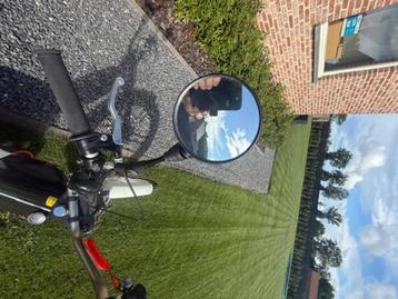 spiegels voor bromfiets....  van honda camino gedraaid beschikbaar voor biedingen