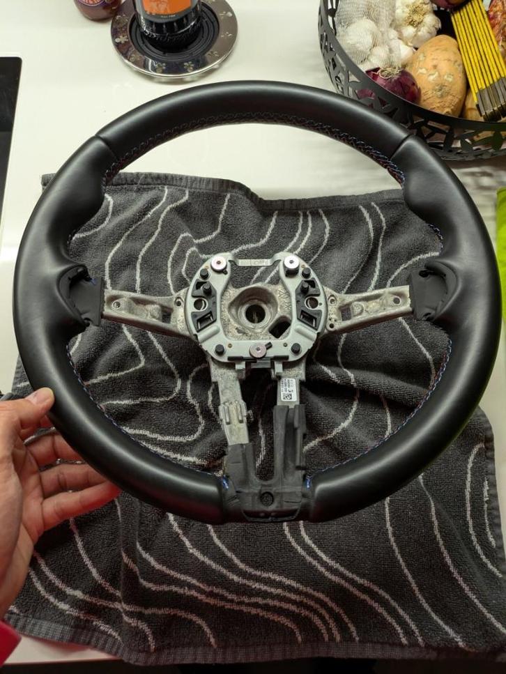 BMW M2 2017 origineel stuur in zeer goede staat, Motos, Pièces | BMW, Utilisé, Enlèvement