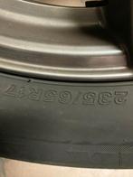 4 winterbanden op velg 235/65/R17, Auto-onderdelen, Banden en Velgen, Ophalen, Gebruikt, Banden en Velgen, 17 inch