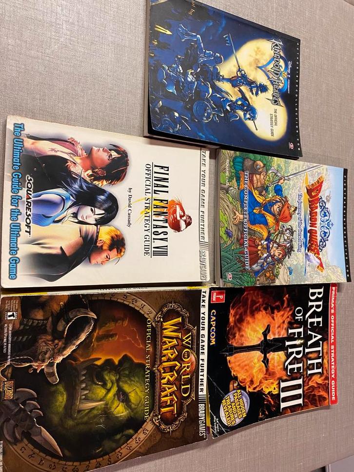 Officiële boeken van games, Boeken, Overige Boeken, Ophalen of Verzenden