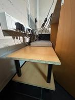 Laag meubel om computer elementen weg te stoppen, Ophalen, Zo goed als nieuw, Minder dan 70 cm, Minder dan 40 cm