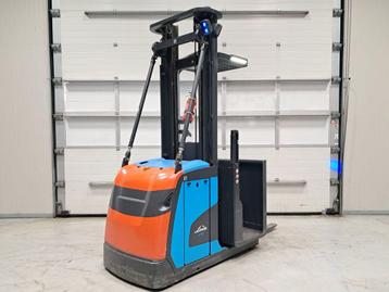 Linde V10-02, Jusqu'à 1 000 kg, Électrique, Préparateur de commandes, LINDE