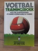 Boek Voetbaltrainingsboek, Livres, Livres de sport, Comme neuf, Jef Sneyers, Enlèvement ou Envoi, Sport de ballon