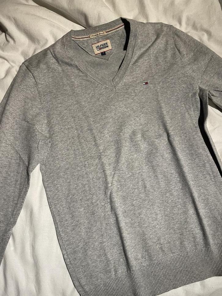 Hilfiger Denim trui, Kleding | Heren, Truien en Vesten, Zo goed als nieuw, Maat 46 (S) of kleiner, Grijs, Ophalen of Verzenden