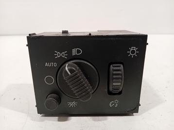 LICHTSCHAKELAAR GMC Sierra (01-1990/-) (15194803) beschikbaar voor biedingen