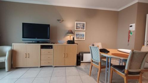 MOOI APARTEMENT TE HUUR IN OOSTENDE FRONTAAL ZEEZICHT, Immo, Appartementen en Studio's te huur, Oostende, 50 m² of meer