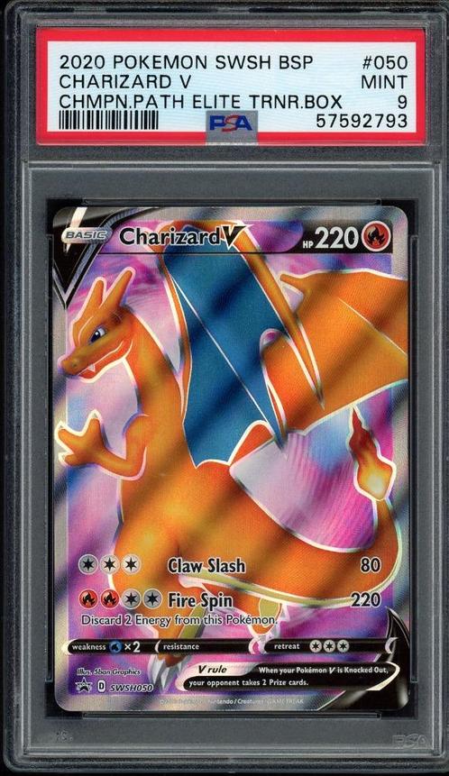 Charizard V PSA 9 - SWSH050 - Sword & Shield Promo 2020, Hobby en Vrije tijd, Verzamelkaartspellen | Pokémon, Zo goed als nieuw