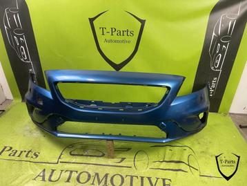 volvo v40 voorbumepr bumper R design beschikbaar voor biedingen