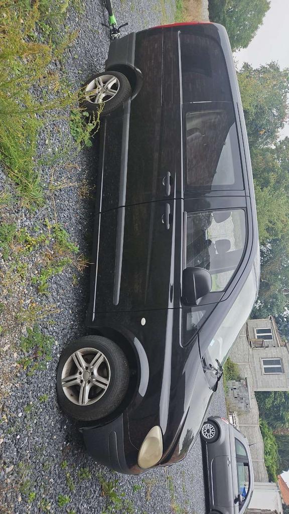 Mercdes vito model 109 cdi, Auto's, Bestelwagens en Lichte vracht, Particulier, Mercedes-Benz, Diesel, 4 deurs, Zwart, Overige kleuren