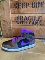 Air Jordan 1 MID Wild Berry taille 46, Enlèvement ou Envoi, Neuf, Baskets