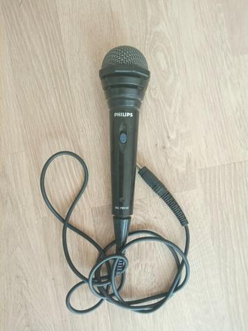Microphone  beschikbaar voor biedingen