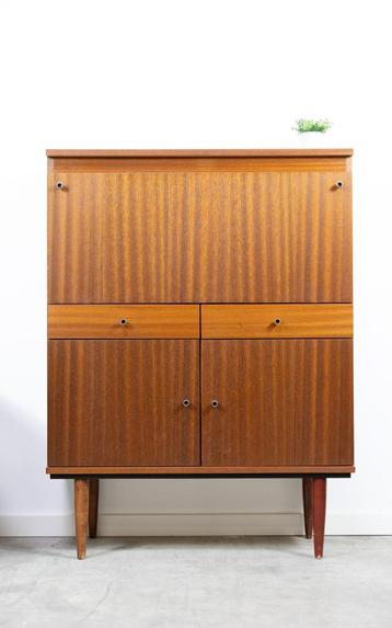 Prachtige vintage sécretaire beschikbaar voor biedingen