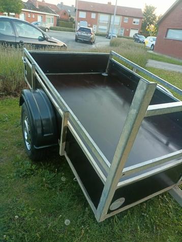Aanhangwagen  beschikbaar voor biedingen