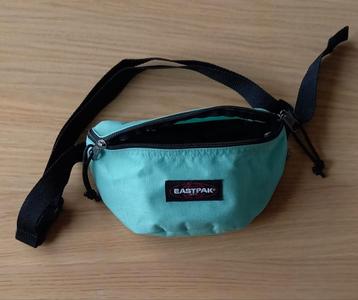Eastpak heuptasje beschikbaar voor biedingen