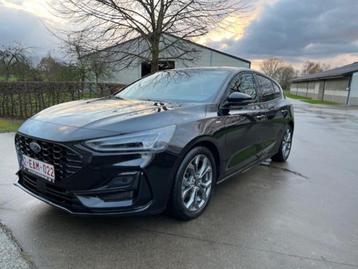 Ford Focus ST-Line 1.0 Mild Hybride MET 18.000km EN navi beschikbaar voor biedingen