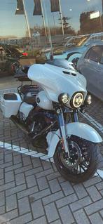 CVO Street Glide de Harley Davidson (Flhxse), Motos, Tourisme, Plus de 35 kW, 1923 cm³, Particulier