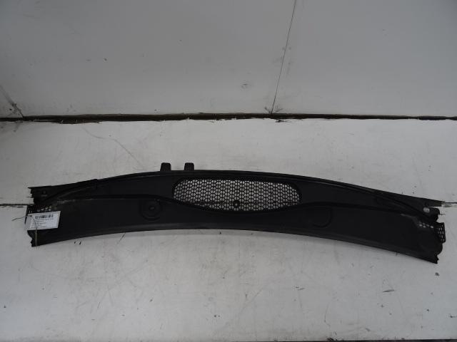 SIERLIJSTEN VOORRUIT Partner (GC / GF / GG / GJ / GK), Auto-onderdelen, Carrosserie, Peugeot, Voor, Gebruikt