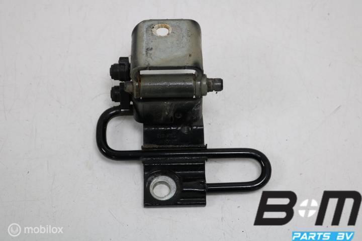 Portierscharnier rechts onder VW Touran 1T 1T0833412C, Auto-onderdelen, Carrosserie, Gebruikt