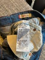 Levis jeans, Ophalen, Zo goed als nieuw