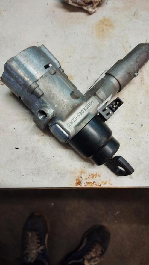 Mercedes contact sloten voor diverse oldtimers, Auto-onderdelen, Dashboard en Schakelaars, Mercedes-Benz, Oldtimer onderdelen