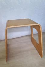 houten krukje, Huis en Inrichting, Krukjes, Ophalen, Gebruikt, Hout