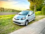 Toyota Aygo 1.0, 78000km!! met airco, gekeurd voor verkoop !, Auto's, Toyota, Voorwielaandrijving, Stof, Mistlampen, Bedrijf