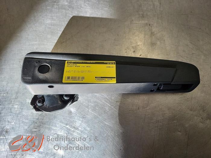 Armleuning van een Peugeot Boxer, Auto-onderdelen, Interieur en Bekleding, Peugeot, Gebruikt, 3 maanden garantie, Ophalen of Verzenden