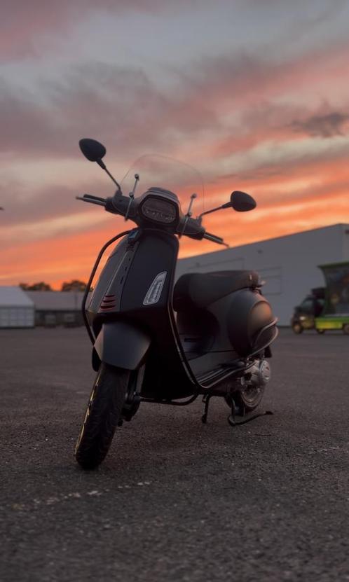 Vespa sprint 50cc 4t | 2024 nieuwste model, Fietsen en Brommers, Scooters | Piaggio, Zo goed als nieuw, Fly, Klasse B (45 km/u)