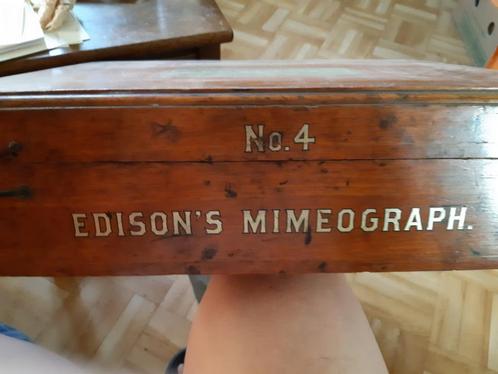 Antieke Thomas EDISON doosmimeografie, Antiek en Kunst, Antiek | Glaswerk en Kristal, Ophalen