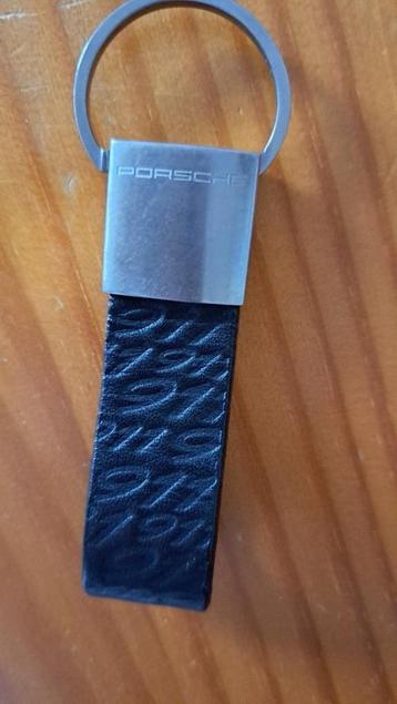 Porte clefs Porshe 911 beschikbaar voor biedingen