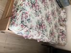 2 persoonsbed met goede matras, Beige, Comme neuf, Enlèvement, 200 cm