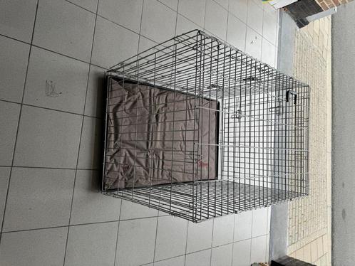 Bench voor hond, Animaux & Accessoires, Caisses pour chiens, Utilisé, Enlèvement