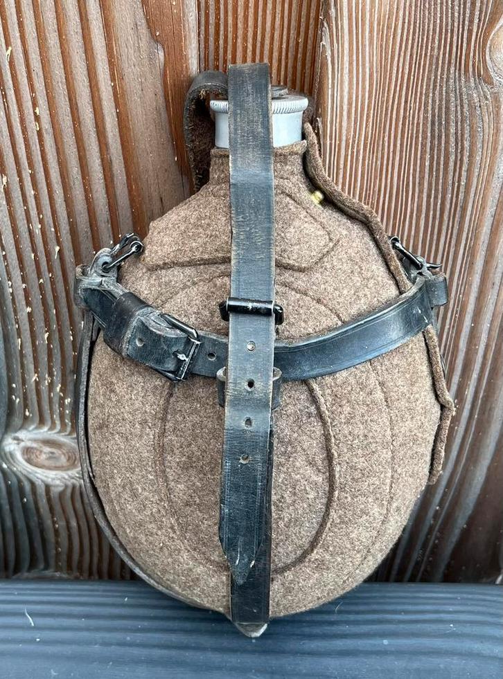 Duitse 1L veldfles HRE39, Verzamelen, Militaria | Tweede Wereldoorlog, Verzenden