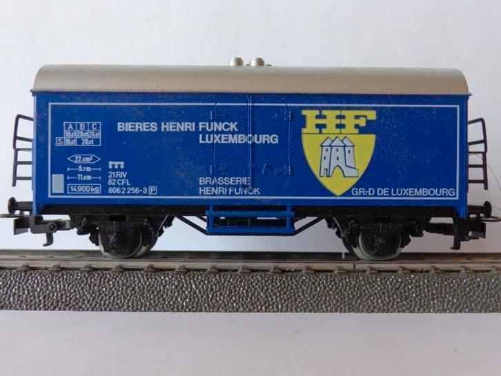 Marklin ho CFL Wagon ' Bières Henri Funck Luxembourg'., Hobby & Loisirs créatifs, Trains miniatures | HO, Neuf, Wagon, Märklin