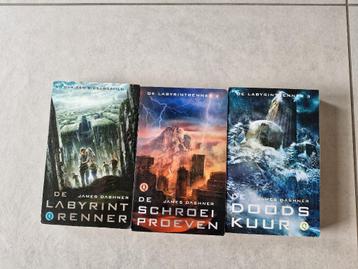 Trilogie De labyrintrenner - James Dashner €12 voor 3 boeken beschikbaar voor biedingen