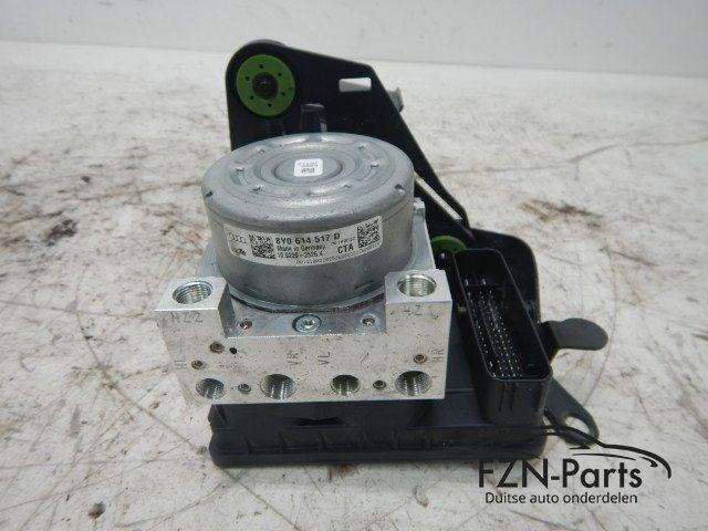 Audi RS3 8Y ABS Pomp (Hydraulic Unit Connector) 8Y0614517D, Auto-onderdelen, Motor en Toebehoren, Gebruikt, Ophalen of Verzenden
