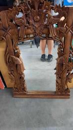 Miroir Thaïlande, Enlèvement