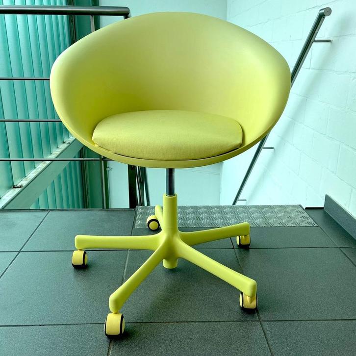 Hula Hoop chair by Philippe Starck, Huis en Inrichting, Bureaustoelen, Gebruikt, Bureaustoel, Geel, Ergonomisch, Ophalen