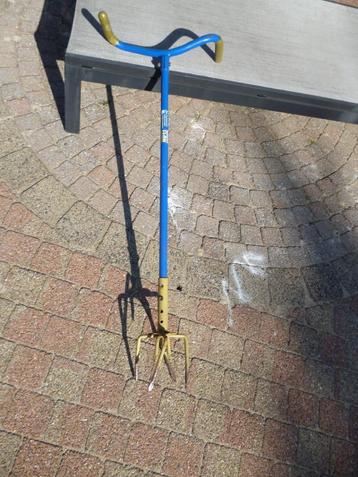 garden claw als nieuw beschikbaar voor biedingen