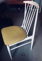 design vintage stoel 70's (afhalen Gent), Huis en Inrichting, Stoelen, Gebruikt, Vintage, Ophalen of Verzenden, Wit