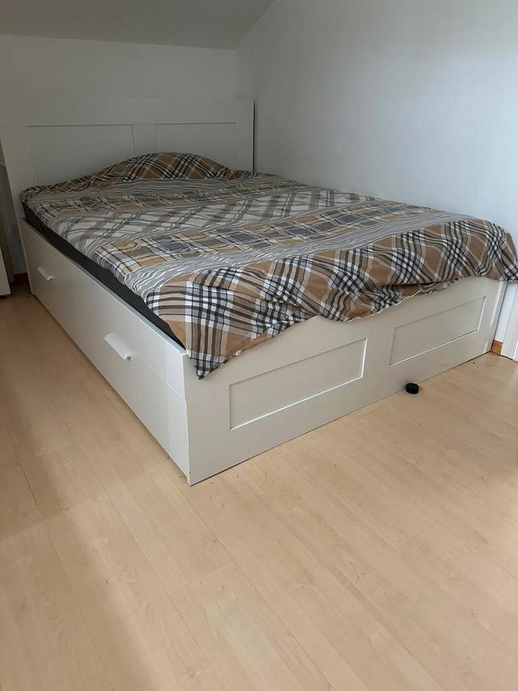Slaapkamers bedden kasten 2 keer, Huis en Inrichting, Slaapkamer | Bedden, Zo goed als nieuw, 80 cm, Wit, Ophalen
